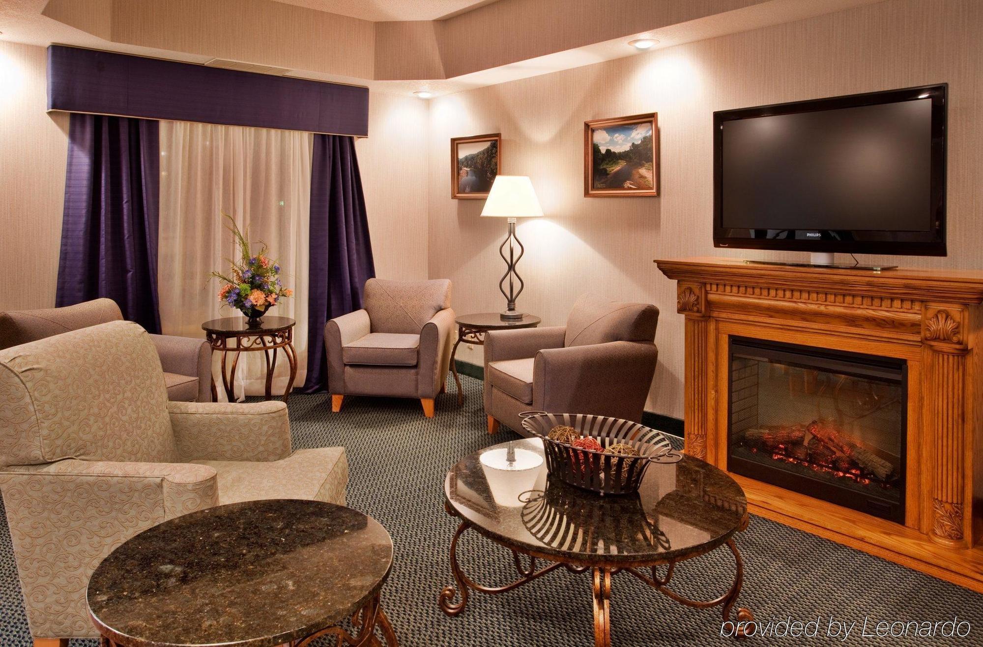 Baymont By Wyndham West Plains Hotel Room photo